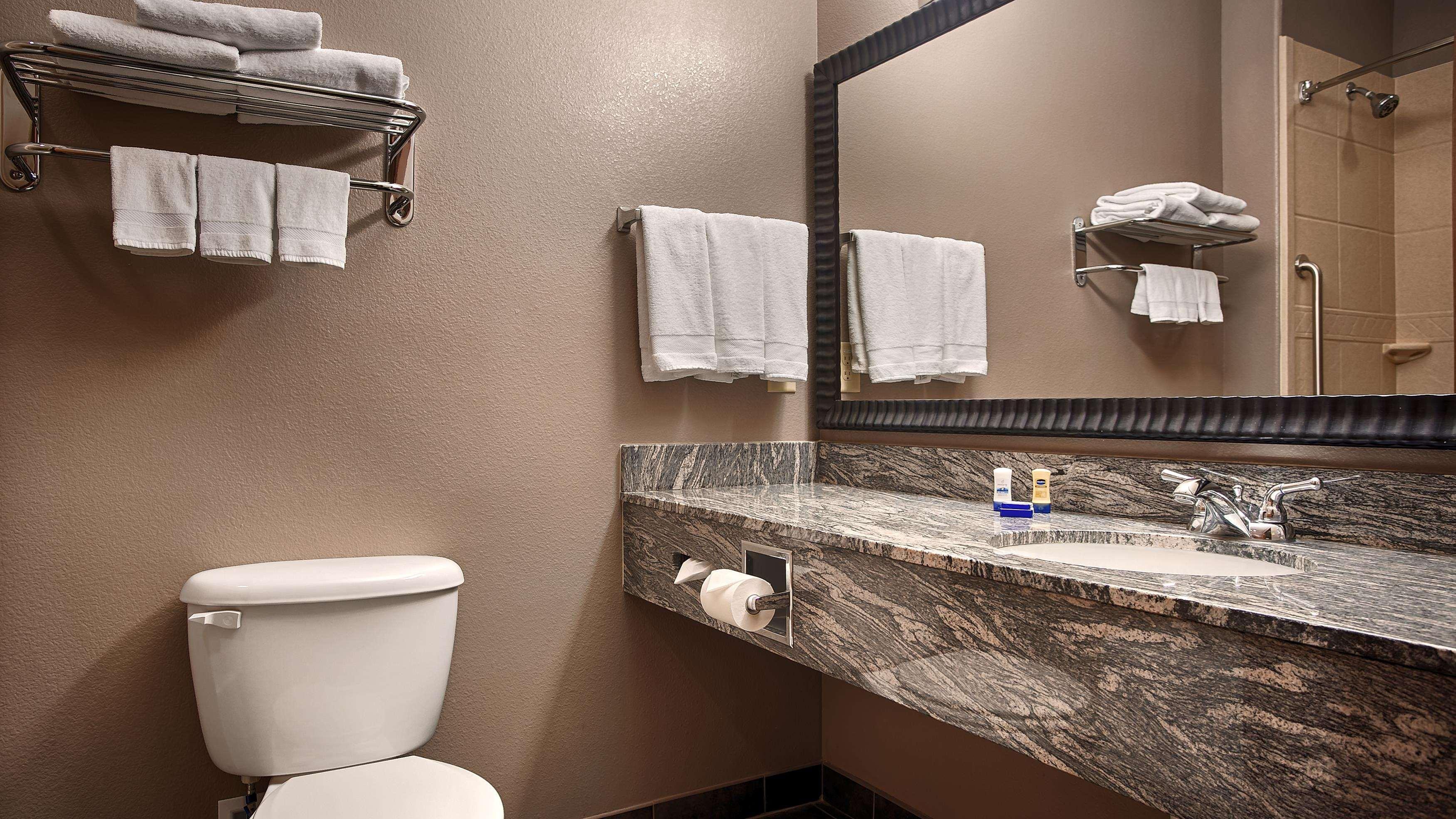 Best Western Giddings Inn & Suites Εξωτερικό φωτογραφία